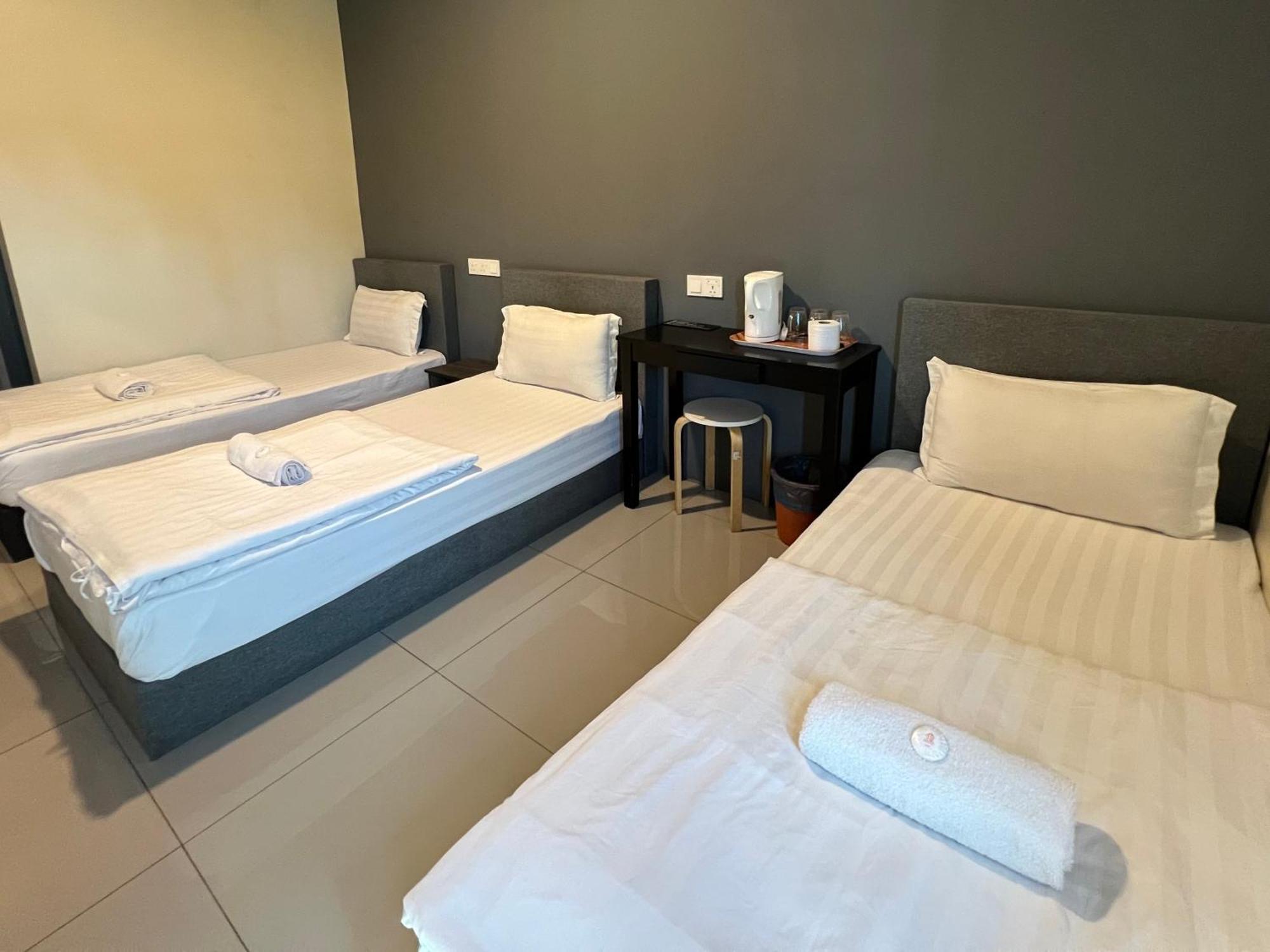 Gebeng Industrial Park Budget Hotel Куантан Екстер'єр фото